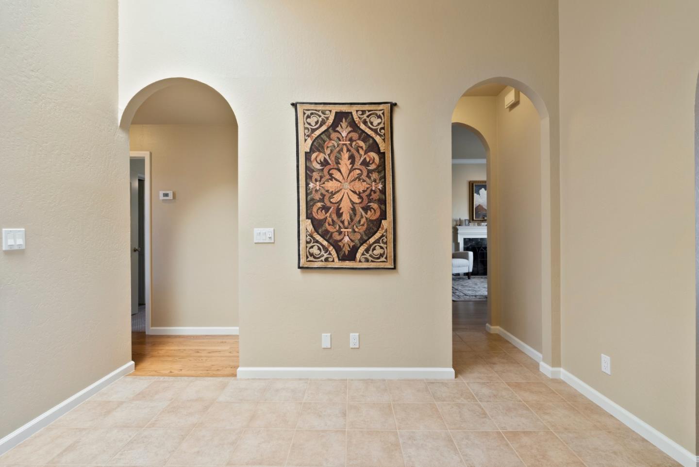 Detail Gallery Image 24 of 81 For 38 Barbras Ct, Hollister,  CA 95023 - 3 Beds | 2/1 Baths