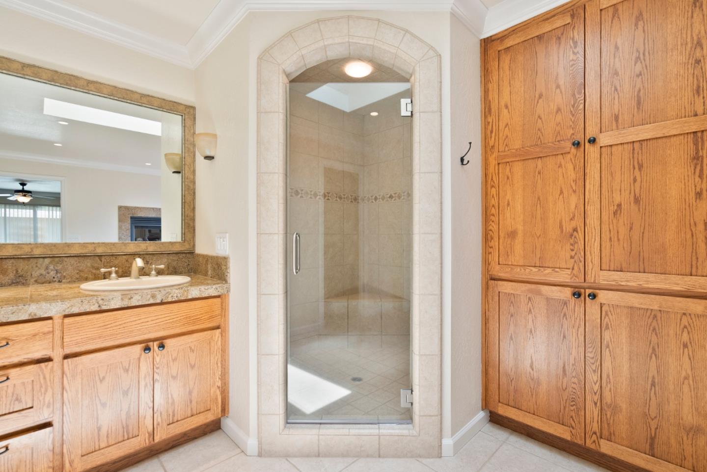 Detail Gallery Image 40 of 81 For 38 Barbras Ct, Hollister,  CA 95023 - 3 Beds | 2/1 Baths