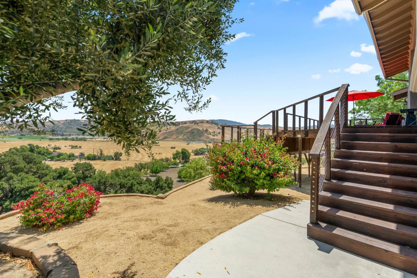 Detail Gallery Image 54 of 81 For 38 Barbras Ct, Hollister,  CA 95023 - 3 Beds | 2/1 Baths