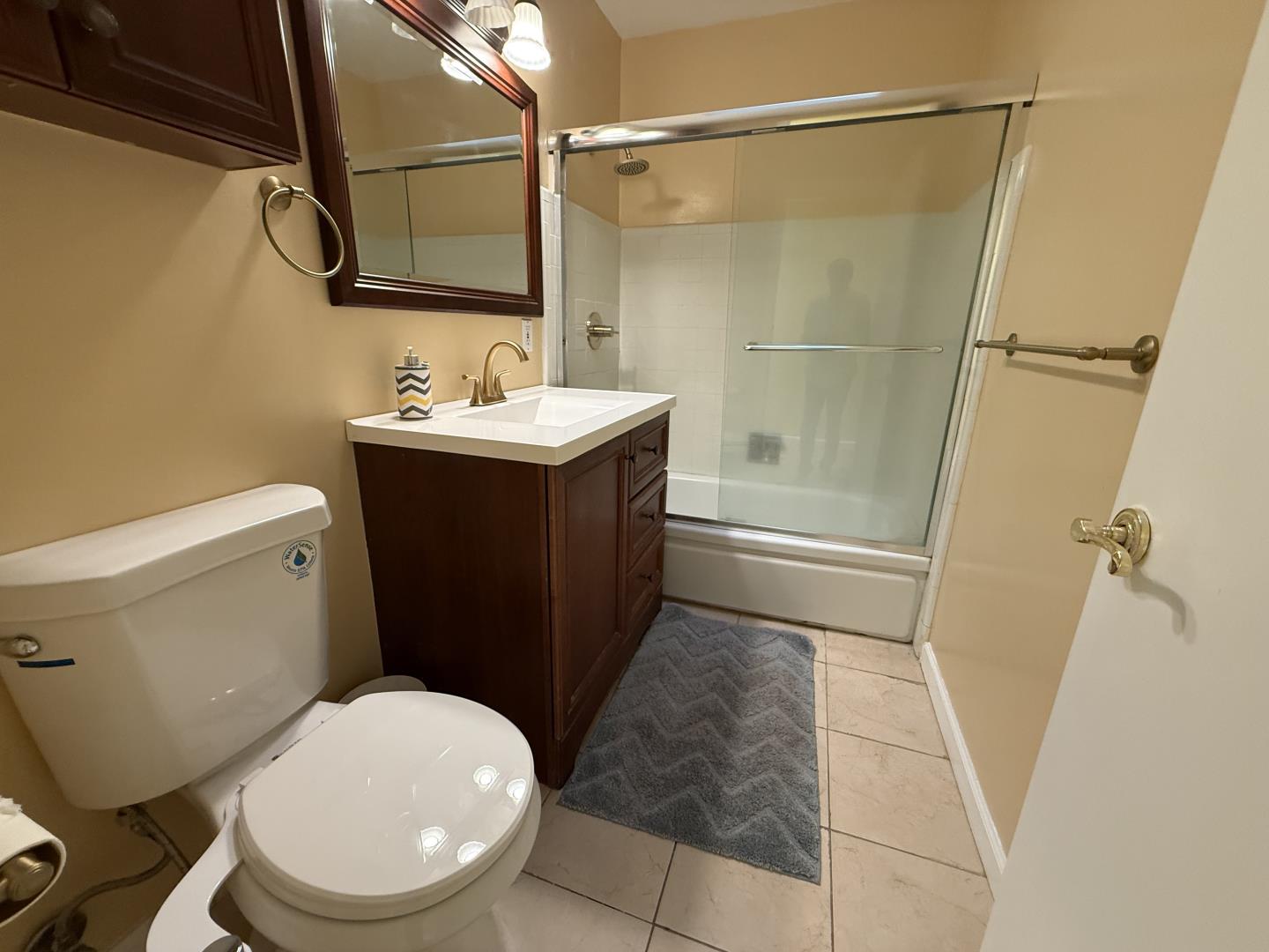 Detail Gallery Image 6 of 11 For 3451 Flora Vista Ave, Santa Clara,  CA 95051 - 3 Beds | 2 Baths