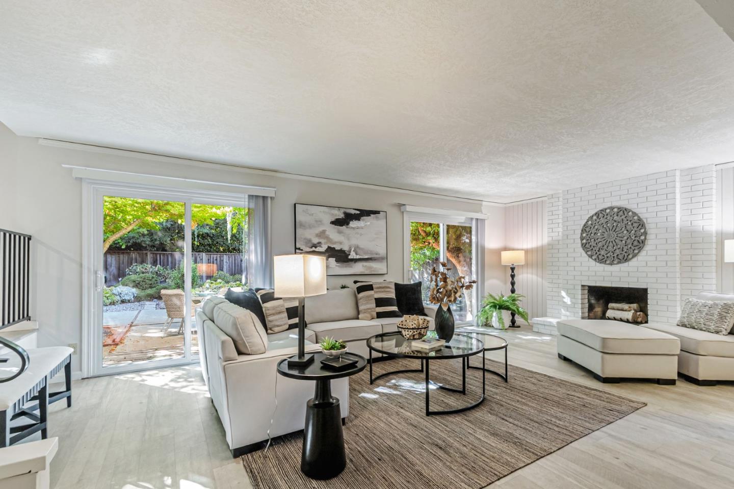 Detail Gallery Image 15 of 40 For 6649 Bret Harte Dr, San Jose,  CA 95120 - 4 Beds | 2/1 Baths
