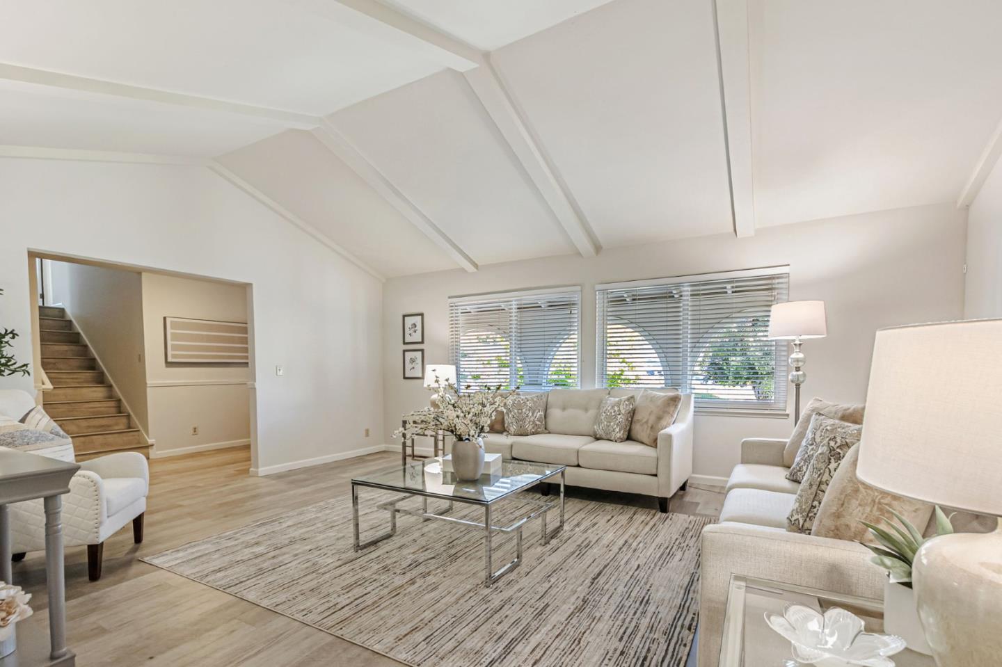 Detail Gallery Image 7 of 40 For 6649 Bret Harte Dr, San Jose,  CA 95120 - 4 Beds | 2/1 Baths