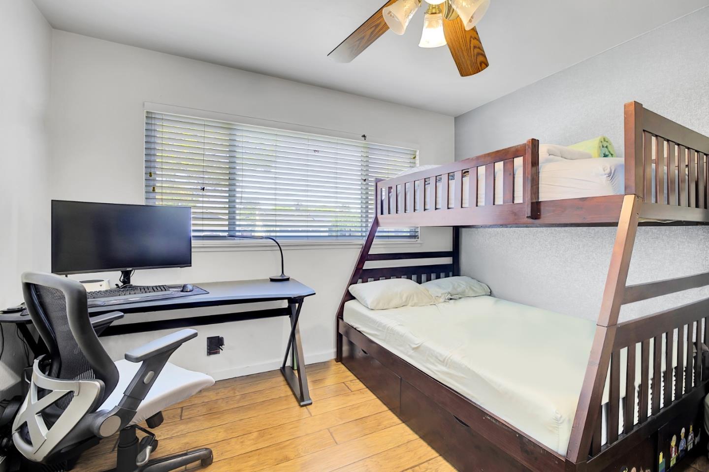Detail Gallery Image 11 of 30 For 4322 La Torre Ave, San Jose,  CA 95111 - 3 Beds | 2 Baths