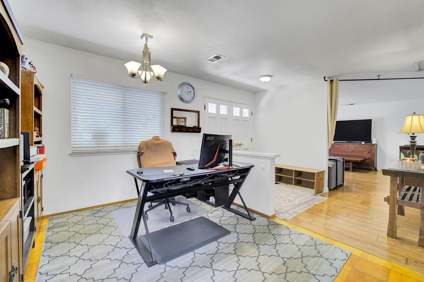 Detail Gallery Image 4 of 30 For 4322 La Torre Ave, San Jose,  CA 95111 - 3 Beds | 2 Baths