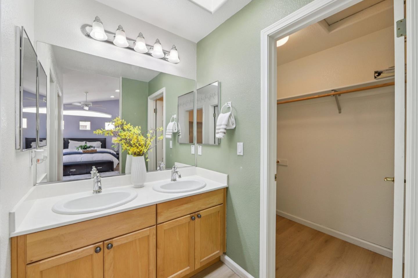Detail Gallery Image 13 of 27 For 3712 Moorpark Ave, San Jose,  CA 95117 - 3 Beds | 2/1 Baths
