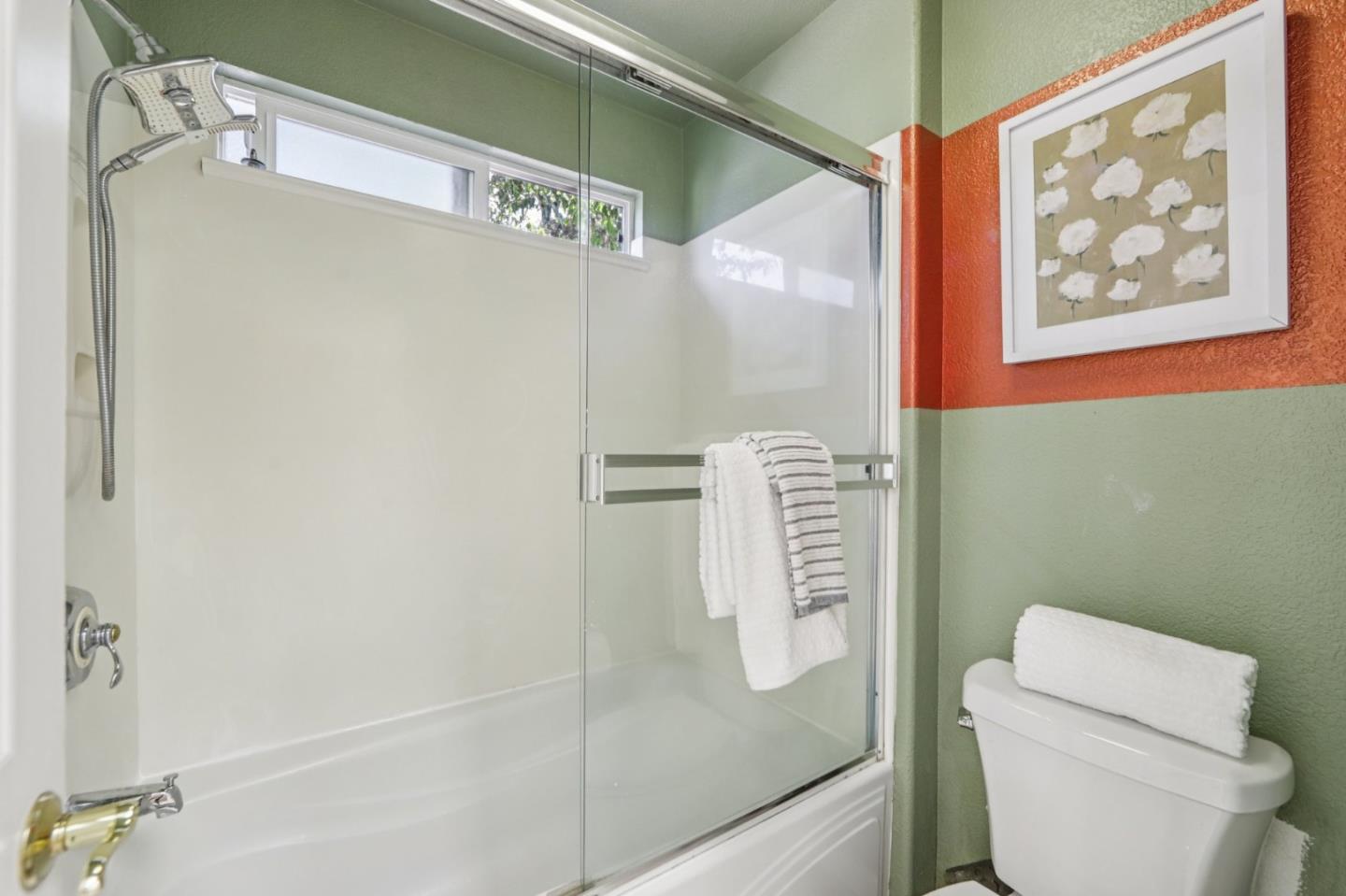 Detail Gallery Image 15 of 27 For 3712 Moorpark Ave, San Jose,  CA 95117 - 3 Beds | 2/1 Baths