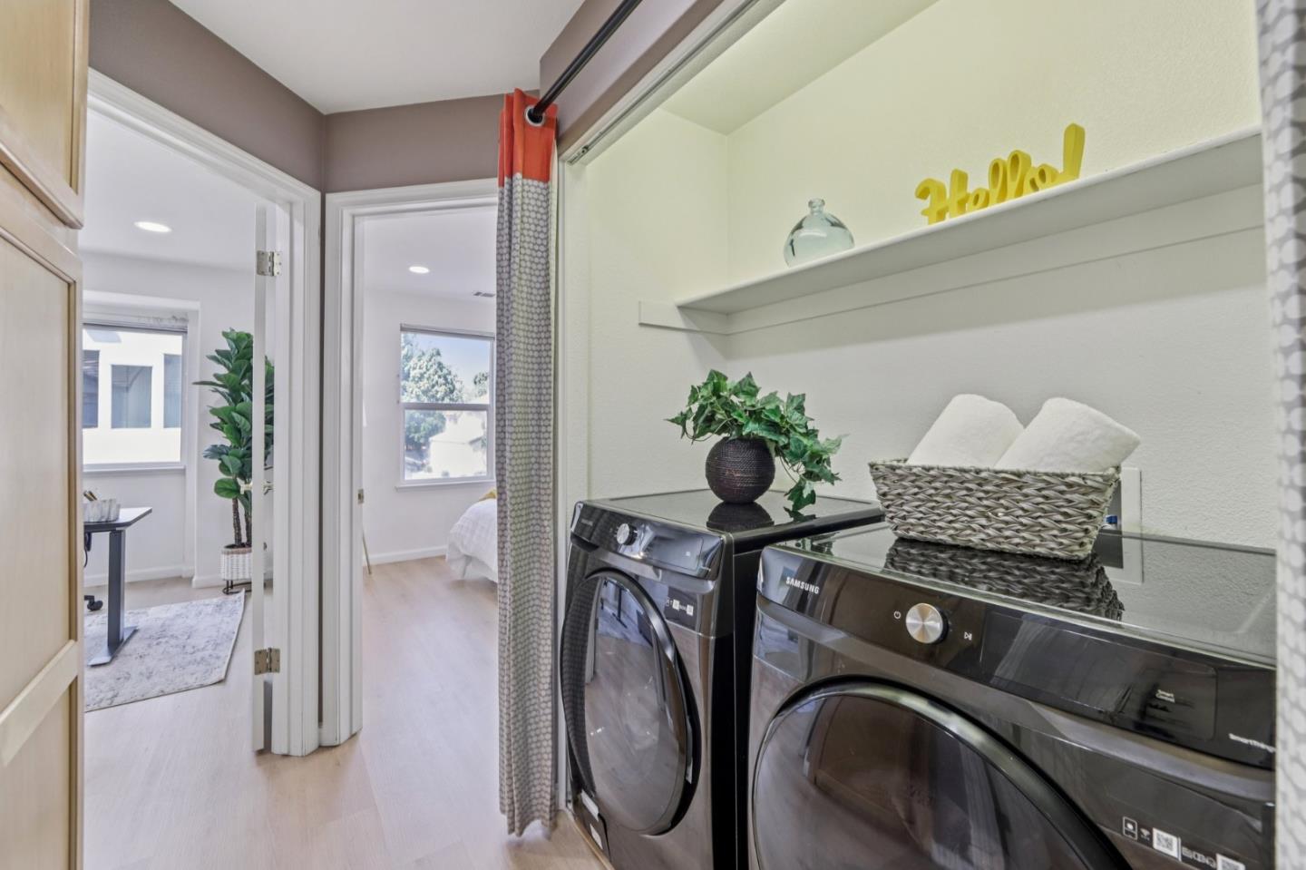 Detail Gallery Image 16 of 27 For 3712 Moorpark Ave, San Jose,  CA 95117 - 3 Beds | 2/1 Baths