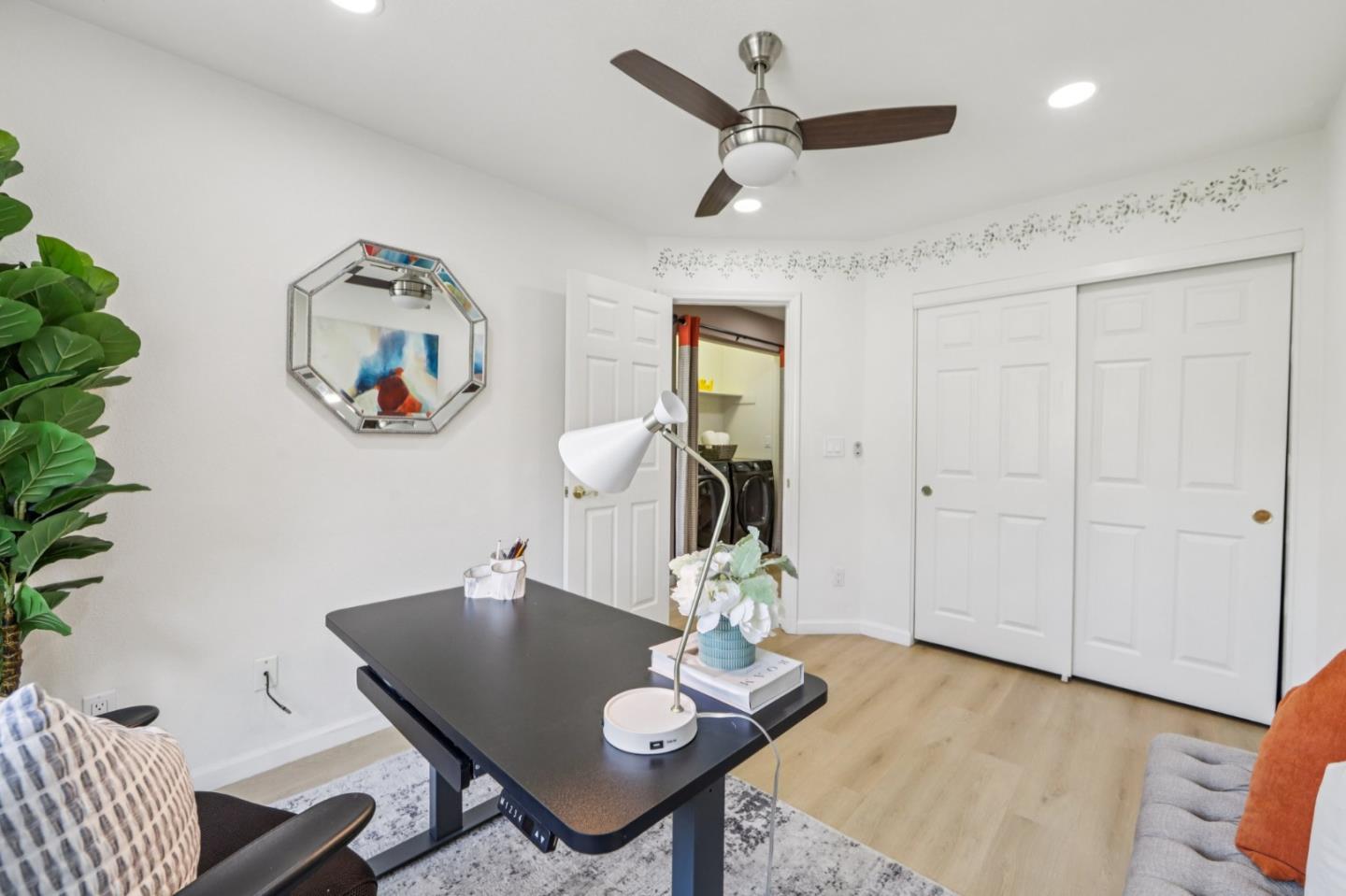 Detail Gallery Image 20 of 27 For 3712 Moorpark Ave, San Jose,  CA 95117 - 3 Beds | 2/1 Baths