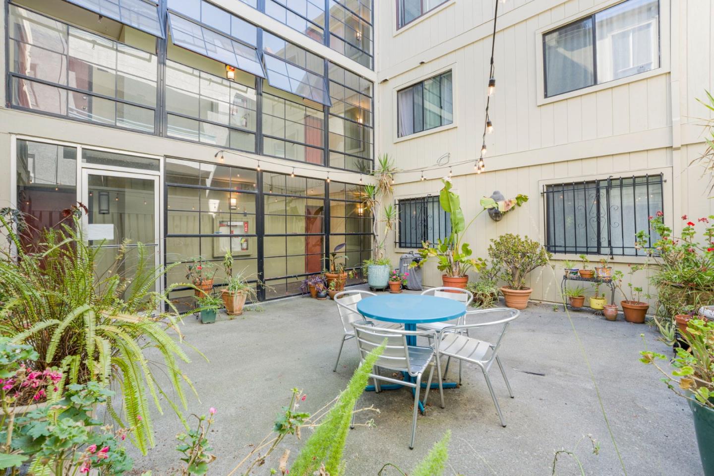 Detail Gallery Image 17 of 22 For 3751 Harrison #101,  Oakland,  CA 94611 - 1 Beds | 1 Baths