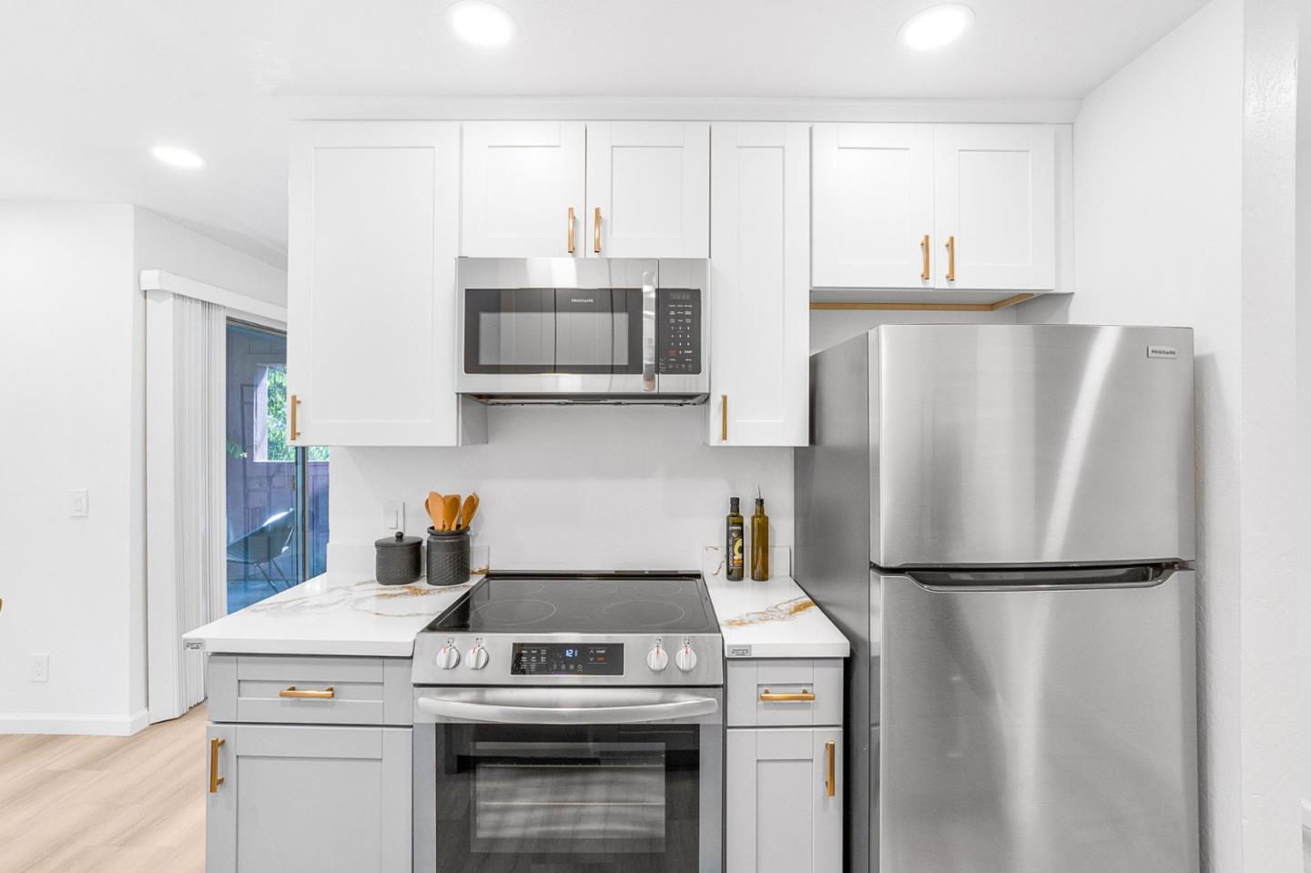 Detail Gallery Image 9 of 22 For 3751 Harrison #101,  Oakland,  CA 94611 - 1 Beds | 1 Baths