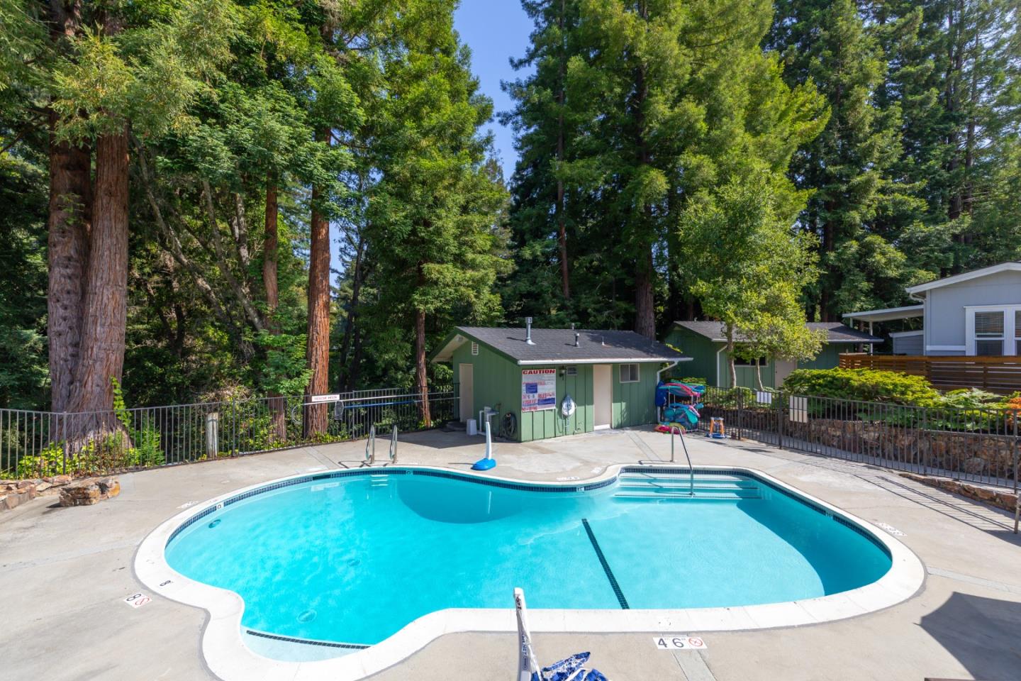 Detail Gallery Image 25 of 31 For 29 Knollwood #29,  Aptos,  CA 95003 - 2 Beds | 2 Baths