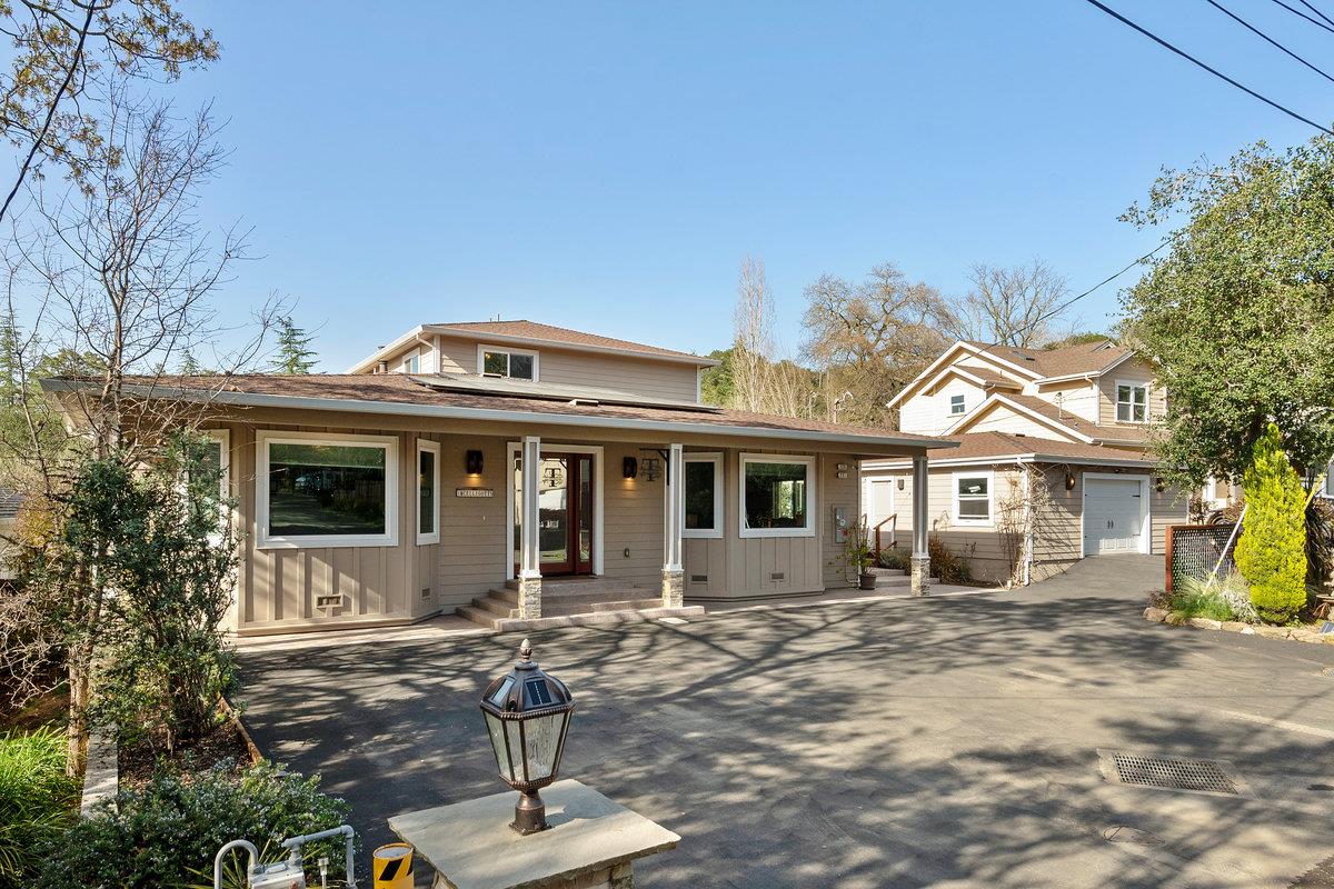 Detail Gallery Image 1 of 81 For 227 Theodor Ln, Sonoma,  CA 95476 - 5 Beds | 4/1 Baths
