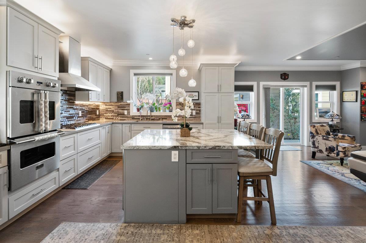 Detail Gallery Image 11 of 81 For 227 Theodor Ln, Sonoma,  CA 95476 - 5 Beds | 4/1 Baths