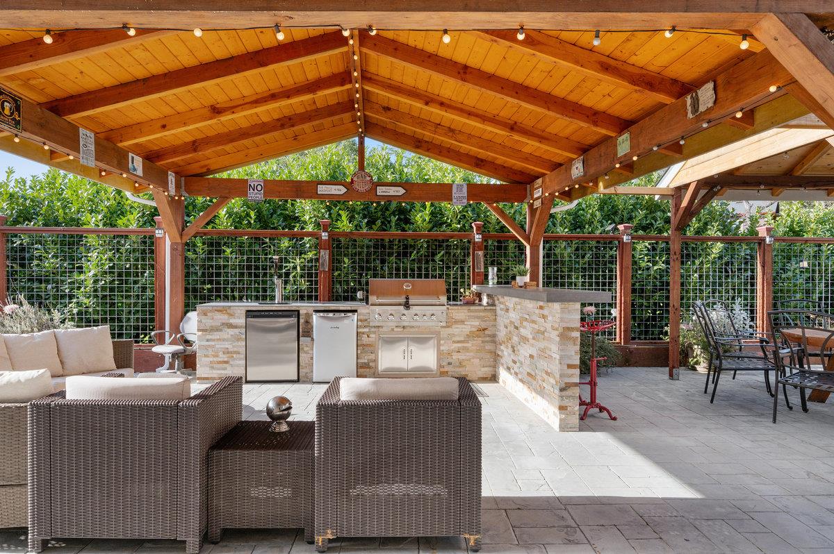 Detail Gallery Image 34 of 81 For 227 Theodor Ln, Sonoma,  CA 95476 - 5 Beds | 4/1 Baths