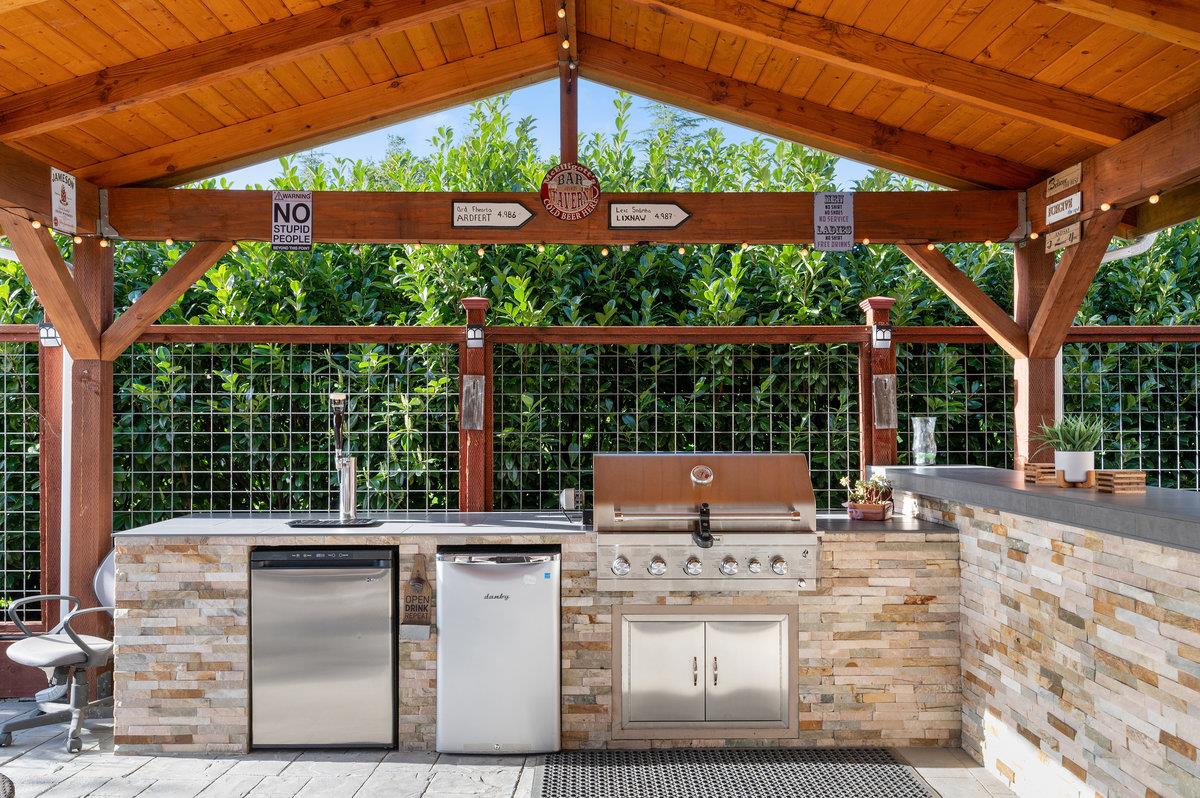 Detail Gallery Image 38 of 81 For 227 Theodor Ln, Sonoma,  CA 95476 - 5 Beds | 4/1 Baths
