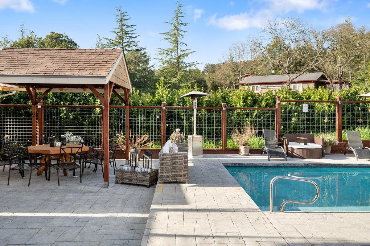 Detail Gallery Image 40 of 81 For 227 Theodor Ln, Sonoma,  CA 95476 - 5 Beds | 4/1 Baths