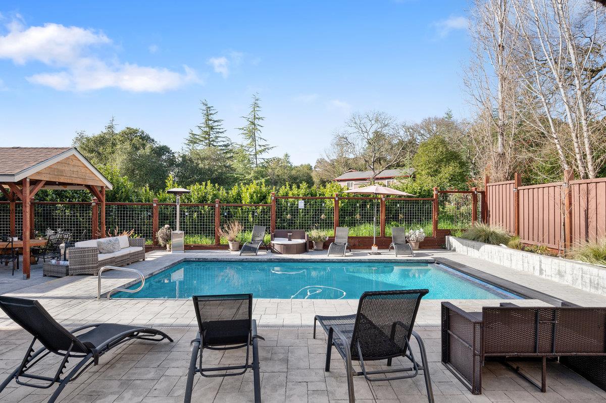 Detail Gallery Image 43 of 81 For 227 Theodor Ln, Sonoma,  CA 95476 - 5 Beds | 4/1 Baths