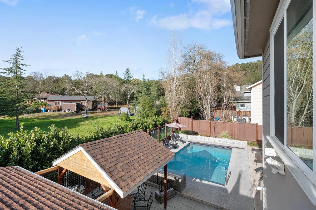 Detail Gallery Image 53 of 81 For 227 Theodor Ln, Sonoma,  CA 95476 - 5 Beds | 4/1 Baths