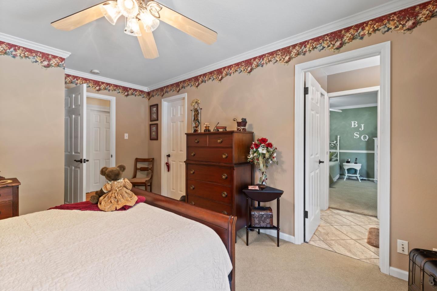 Detail Gallery Image 32 of 50 For 3155 Brittan Ave, San Carlos,  CA 94070 - 3 Beds | 2/1 Baths