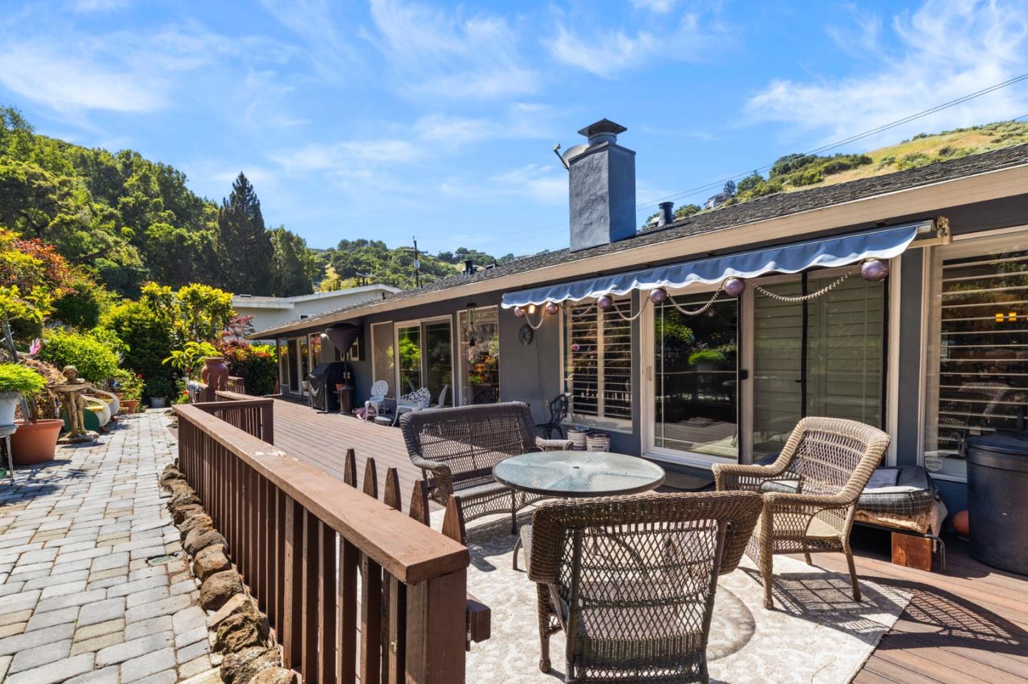 Detail Gallery Image 37 of 50 For 3155 Brittan Ave, San Carlos,  CA 94070 - 3 Beds | 2/1 Baths