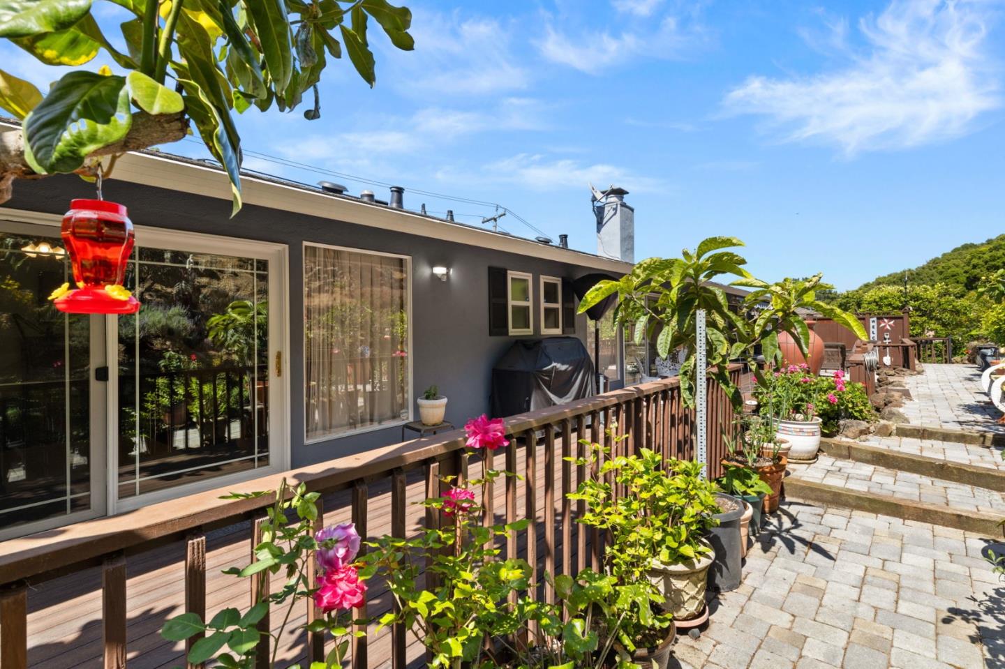 Detail Gallery Image 39 of 50 For 3155 Brittan Ave, San Carlos,  CA 94070 - 3 Beds | 2/1 Baths