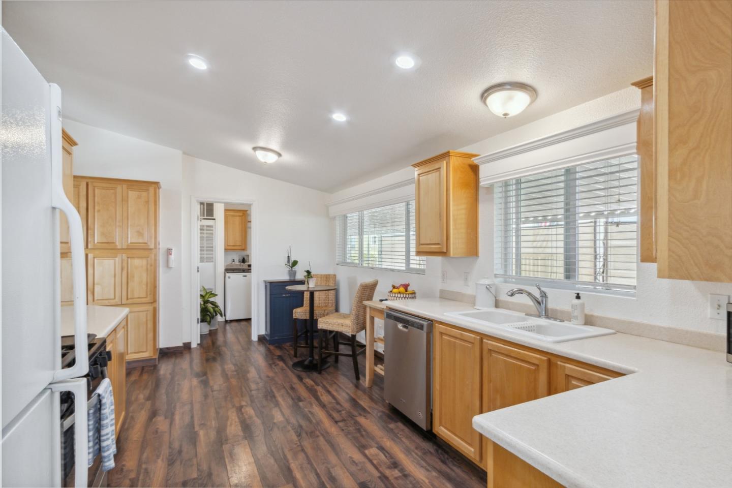 Detail Gallery Image 12 of 71 For 1900 Highway 1 #94,  Moss Landing,  CA 95039 - 3 Beds | 2 Baths