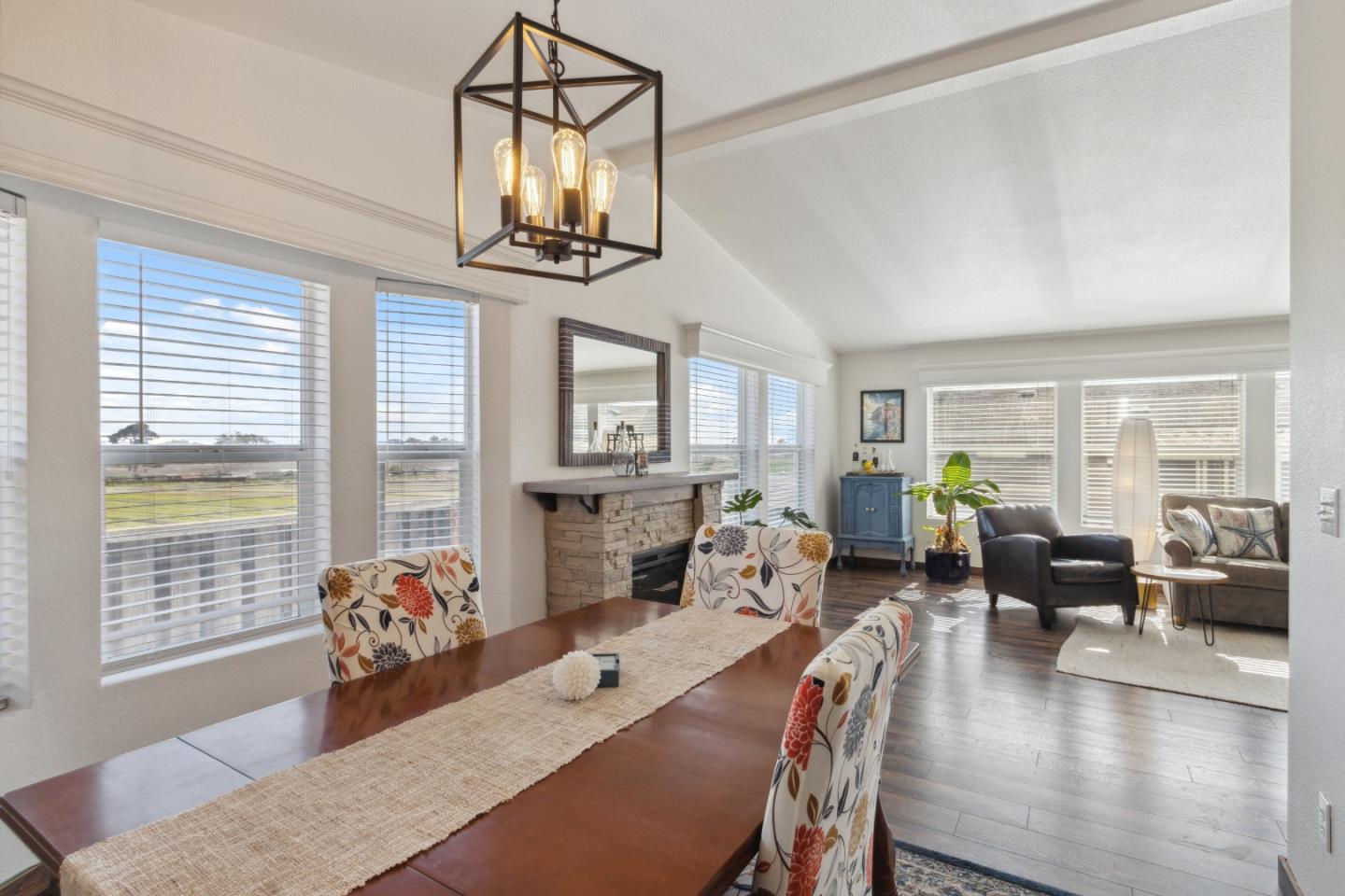 Detail Gallery Image 8 of 71 For 1900 Highway 1 #94,  Moss Landing,  CA 95039 - 3 Beds | 2 Baths