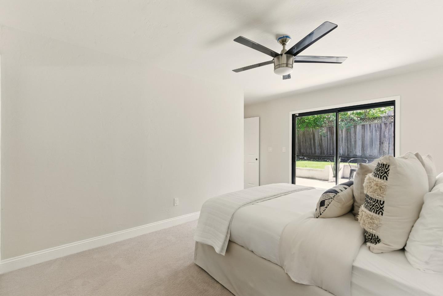 Detail Gallery Image 18 of 36 For 3406 Alameda De Las Pulgas, Menlo Park,  CA 94025 - 3 Beds | 2 Baths