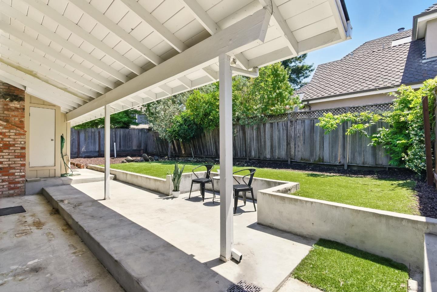 Detail Gallery Image 24 of 36 For 3406 Alameda De Las Pulgas, Menlo Park,  CA 94025 - 3 Beds | 2 Baths