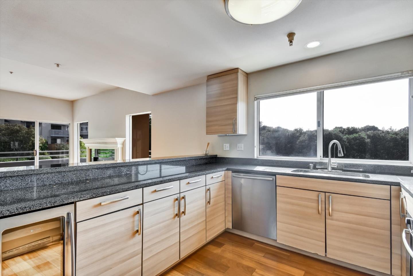 Detail Gallery Image 11 of 47 For 1700 De Anza Blvd 308b,  San Mateo,  CA 94403 - 2 Beds | 2 Baths