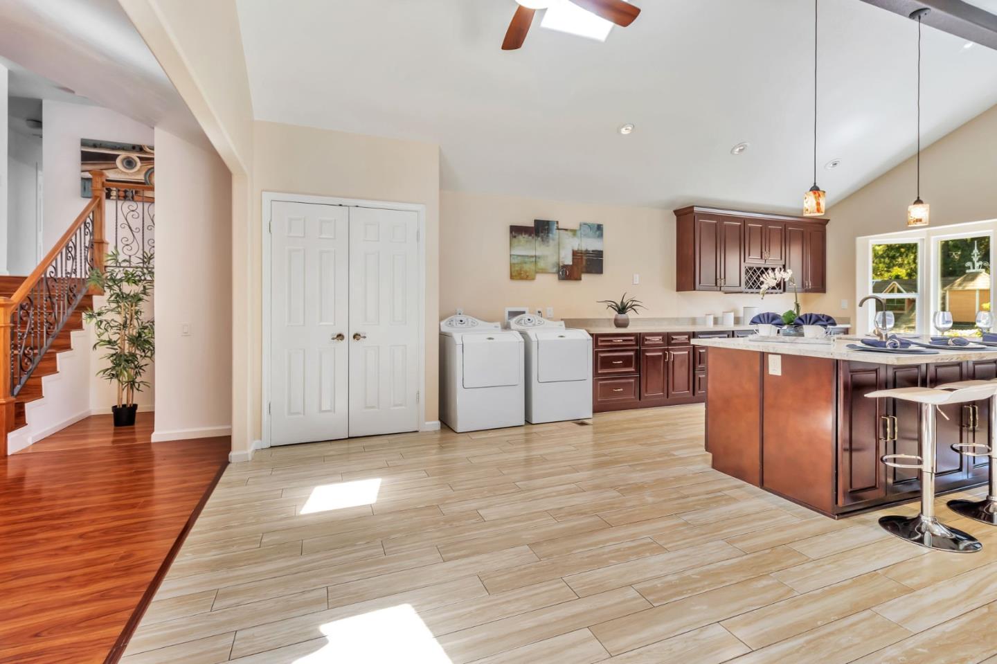 Detail Gallery Image 16 of 60 For 3514 Ramstad Dr, San Jose,  CA 95127 - 6 Beds | 3/1 Baths