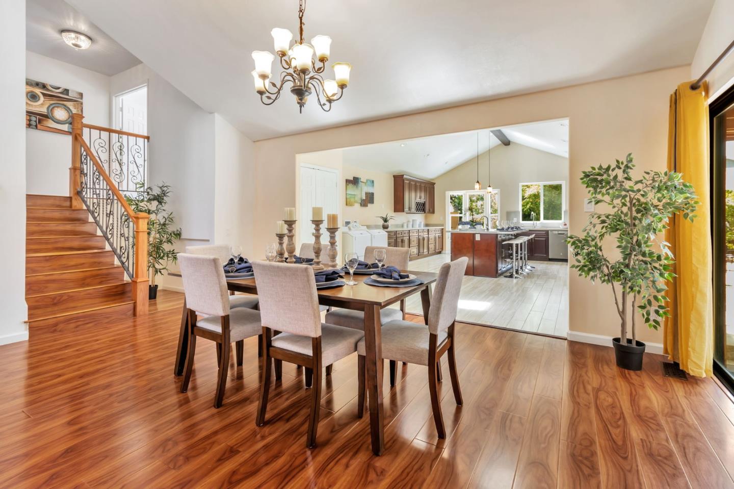 Detail Gallery Image 17 of 60 For 3514 Ramstad Dr, San Jose,  CA 95127 - 6 Beds | 3/1 Baths