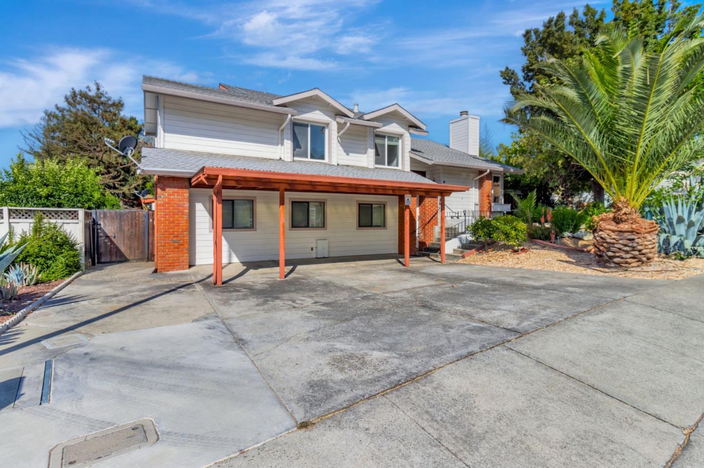 Detail Gallery Image 2 of 60 For 3514 Ramstad Dr, San Jose,  CA 95127 - 6 Beds | 3/1 Baths