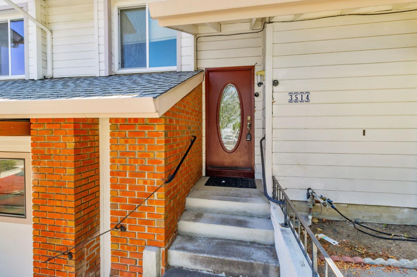 Detail Gallery Image 4 of 60 For 3514 Ramstad Dr, San Jose,  CA 95127 - 6 Beds | 3/1 Baths