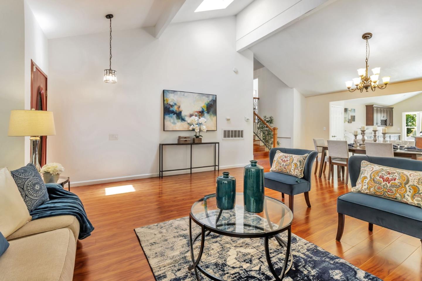 Detail Gallery Image 6 of 60 For 3514 Ramstad Dr, San Jose,  CA 95127 - 6 Beds | 3/1 Baths