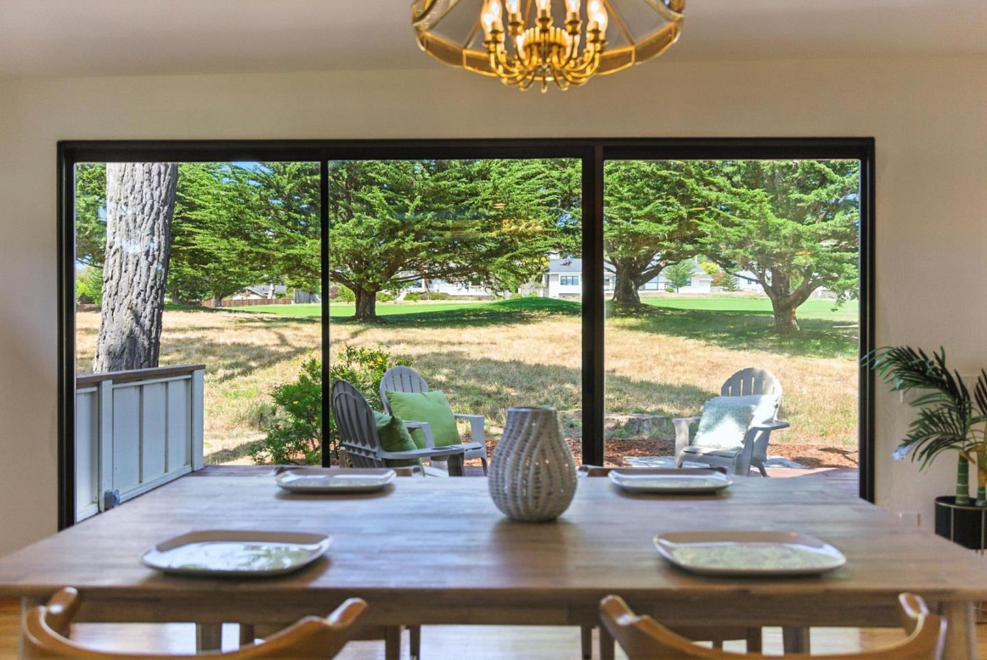 Detail Gallery Image 20 of 54 For 3033 Stevenson Dr, Pebble Beach,  CA 93953 - 2 Beds | 3/1 Baths