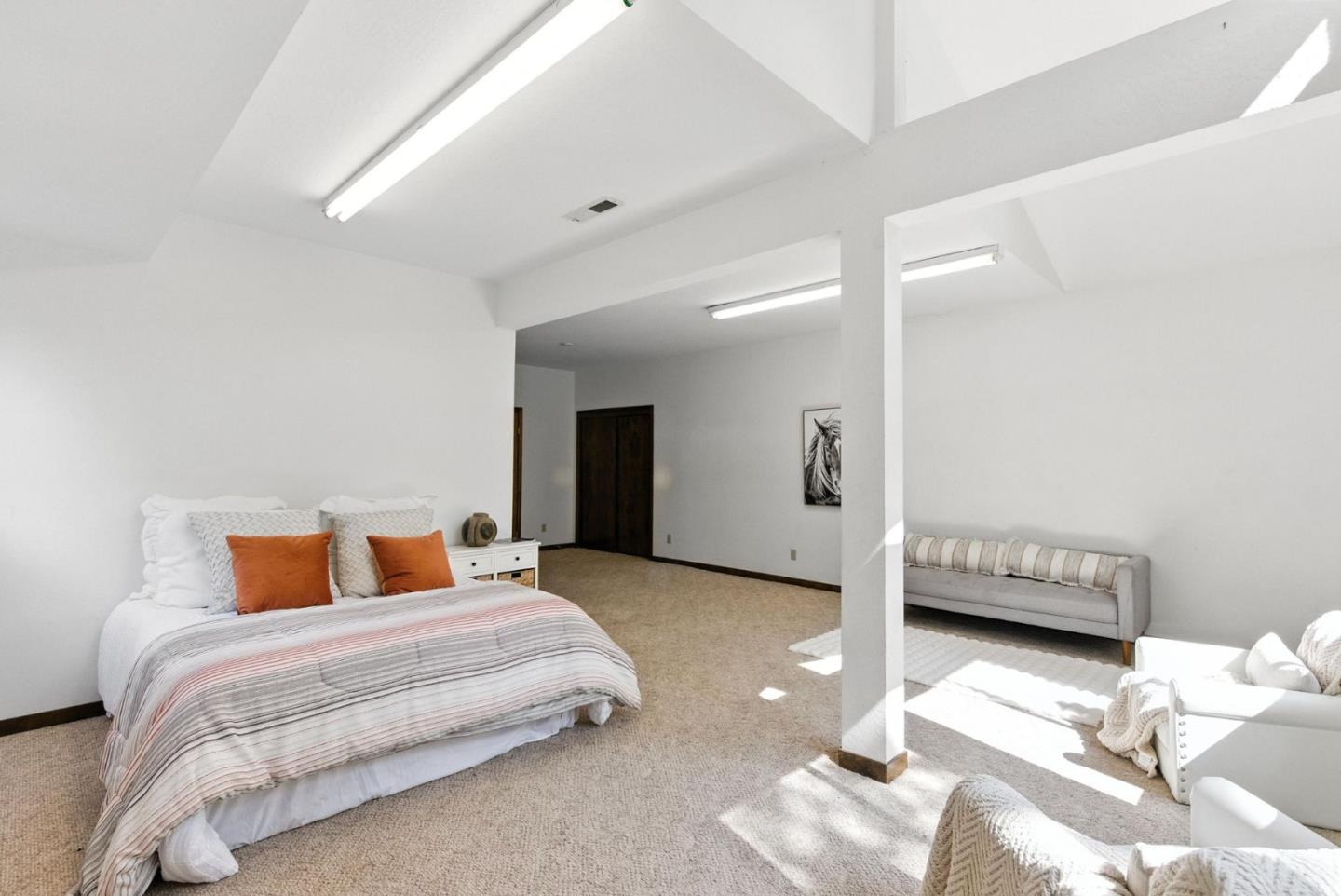 Detail Gallery Image 41 of 54 For 3033 Stevenson Dr, Pebble Beach,  CA 93953 - 2 Beds | 3/1 Baths