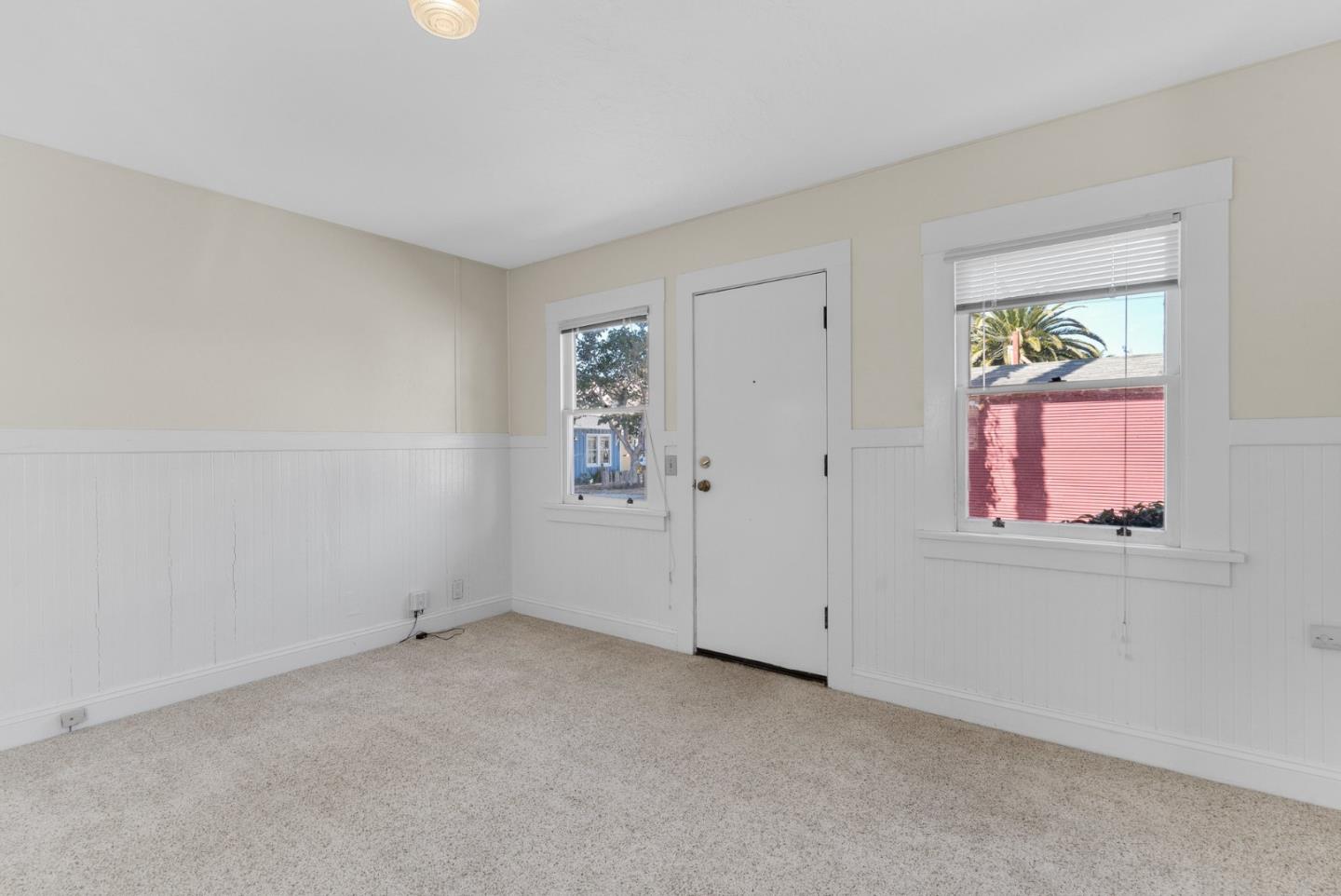 Detail Gallery Image 11 of 44 For 202 Hollister Ave, Capitola,  CA 95010 - 2 Beds | 2 Baths