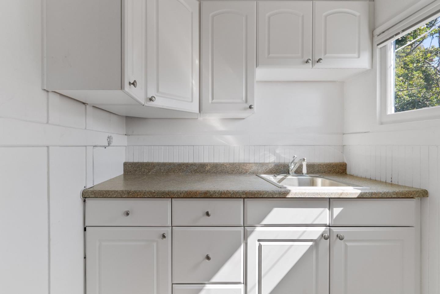 Detail Gallery Image 16 of 44 For 202 Hollister Ave, Capitola,  CA 95010 - 2 Beds | 2 Baths