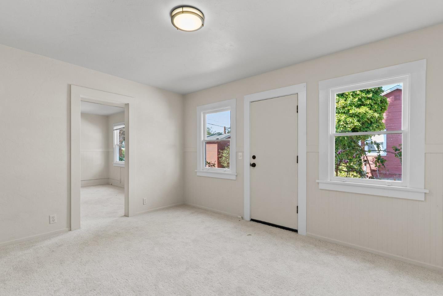 Detail Gallery Image 36 of 44 For 202 Hollister Ave, Capitola,  CA 95010 - 2 Beds | 2 Baths