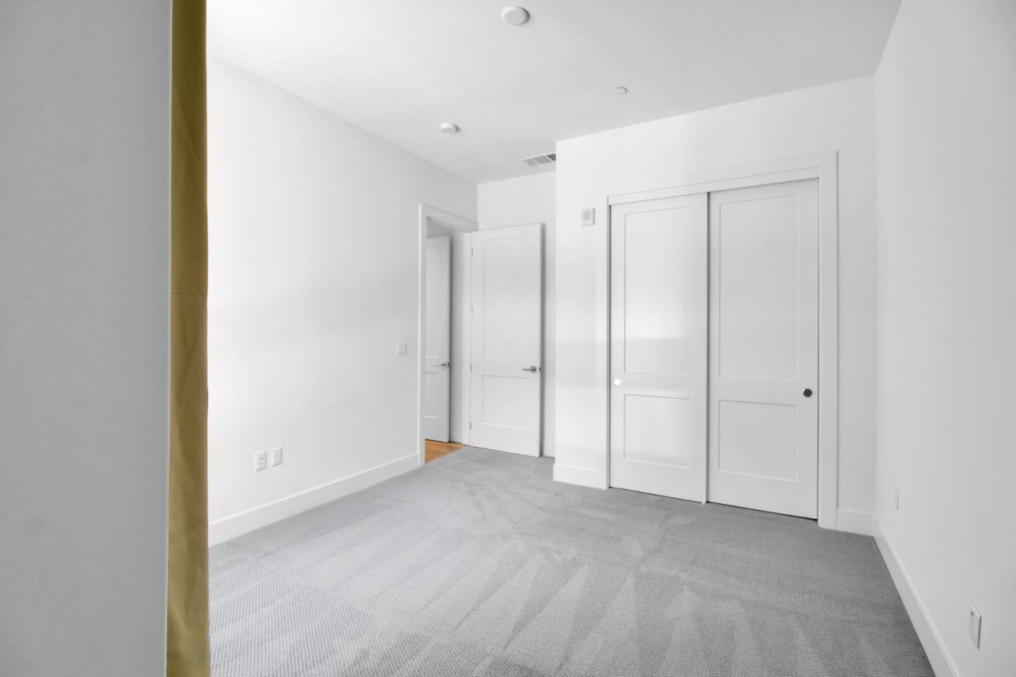 Detail Gallery Image 12 of 47 For 45349 Tom Blalock St #101,  Fremont,  CA 94539 - 4 Beds | 3/1 Baths