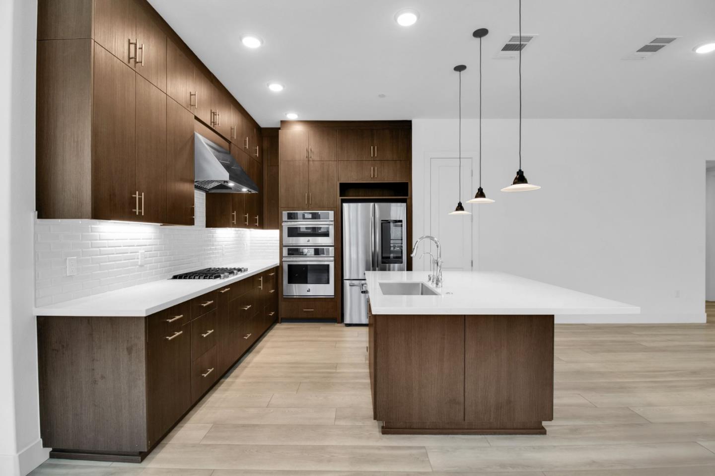 Detail Gallery Image 15 of 47 For 45349 Tom Blalock St #101,  Fremont,  CA 94539 - 4 Beds | 3/1 Baths