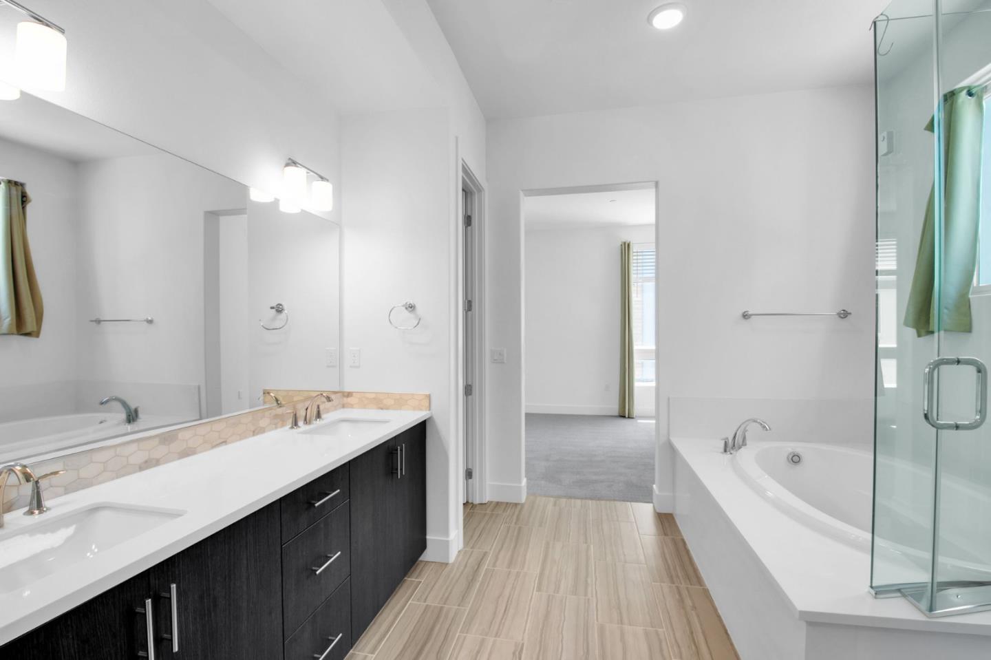Detail Gallery Image 20 of 47 For 45349 Tom Blalock St #101,  Fremont,  CA 94539 - 4 Beds | 3/1 Baths