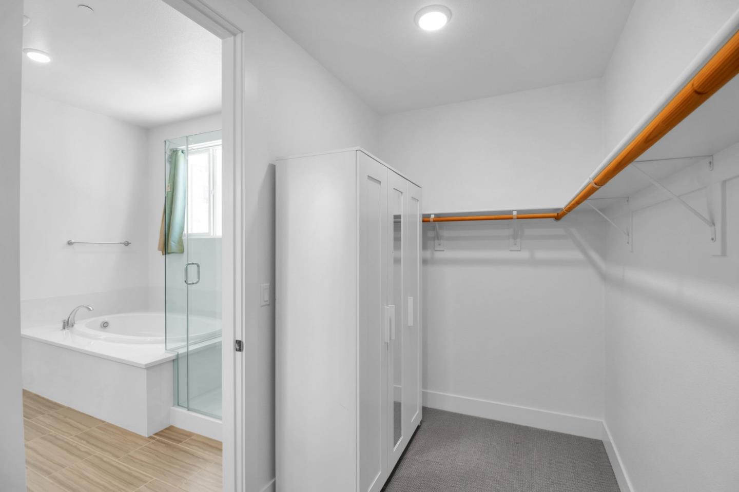 Detail Gallery Image 23 of 47 For 45349 Tom Blalock St #101,  Fremont,  CA 94539 - 4 Beds | 3/1 Baths