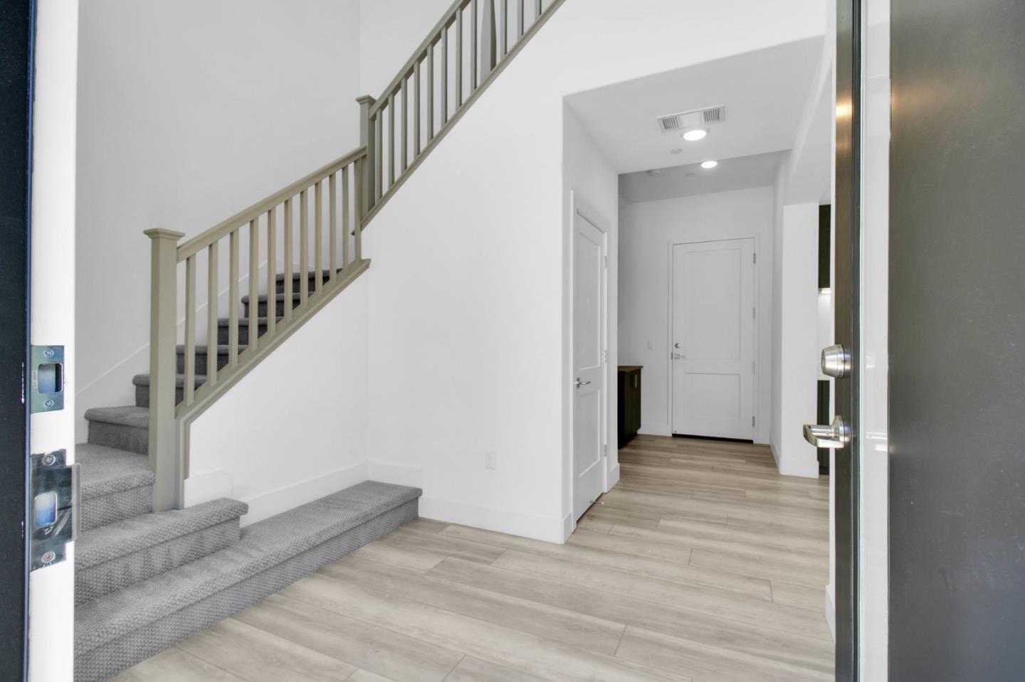 Detail Gallery Image 24 of 47 For 45349 Tom Blalock St #101,  Fremont,  CA 94539 - 4 Beds | 3/1 Baths