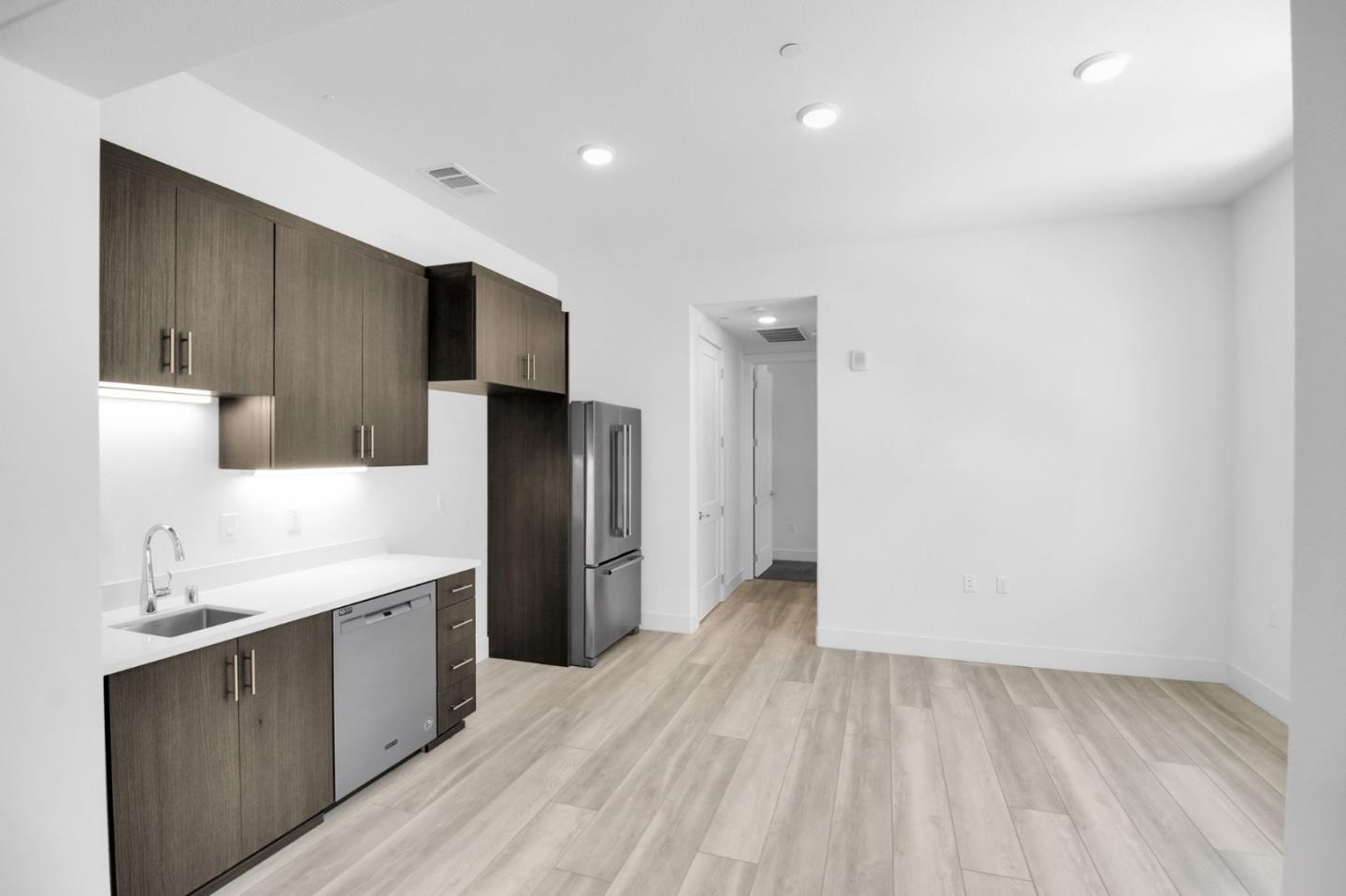Detail Gallery Image 28 of 47 For 45349 Tom Blalock St #101,  Fremont,  CA 94539 - 4 Beds | 3/1 Baths