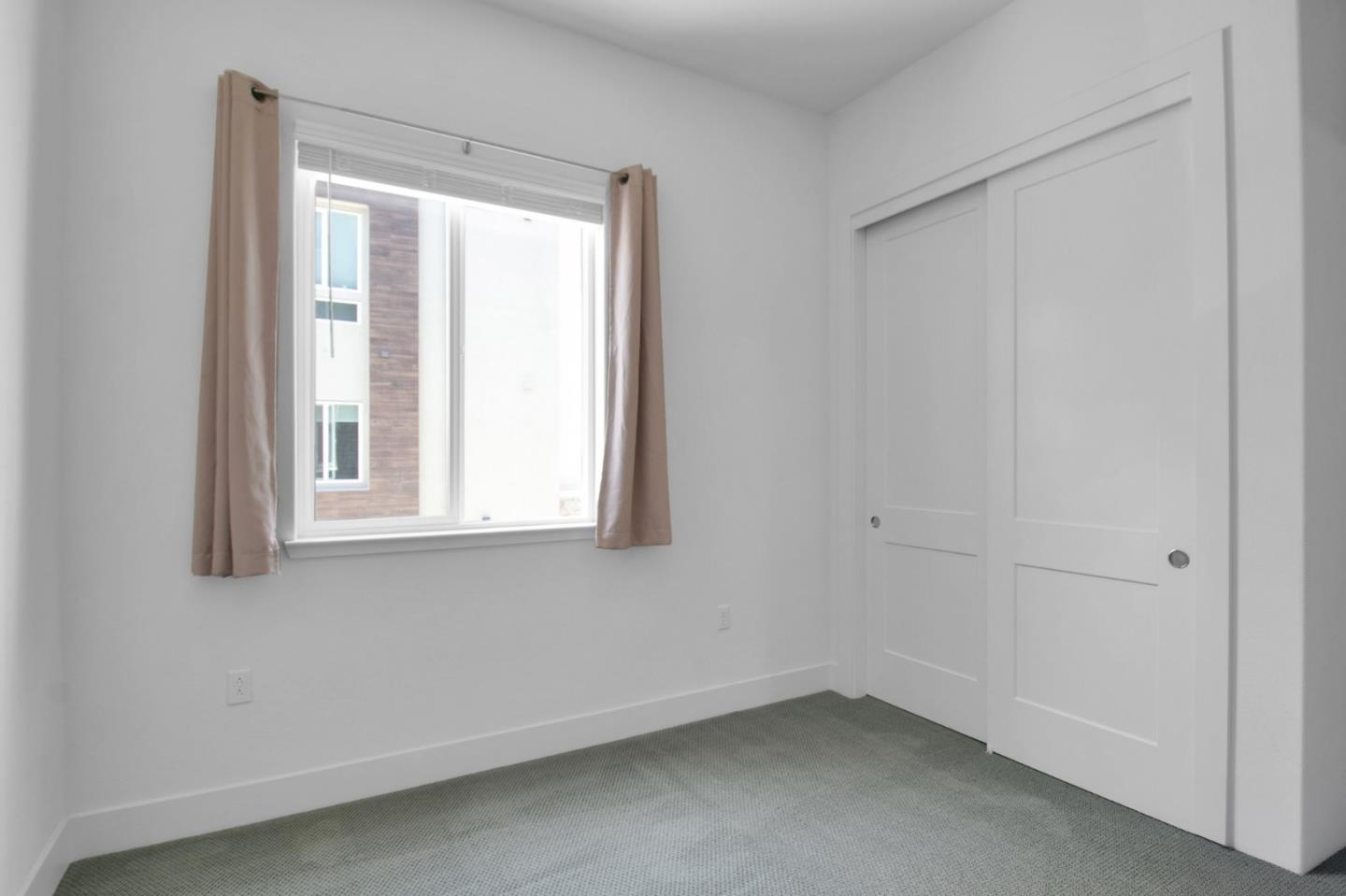 Detail Gallery Image 7 of 47 For 45349 Tom Blalock St #101,  Fremont,  CA 94539 - 4 Beds | 3/1 Baths