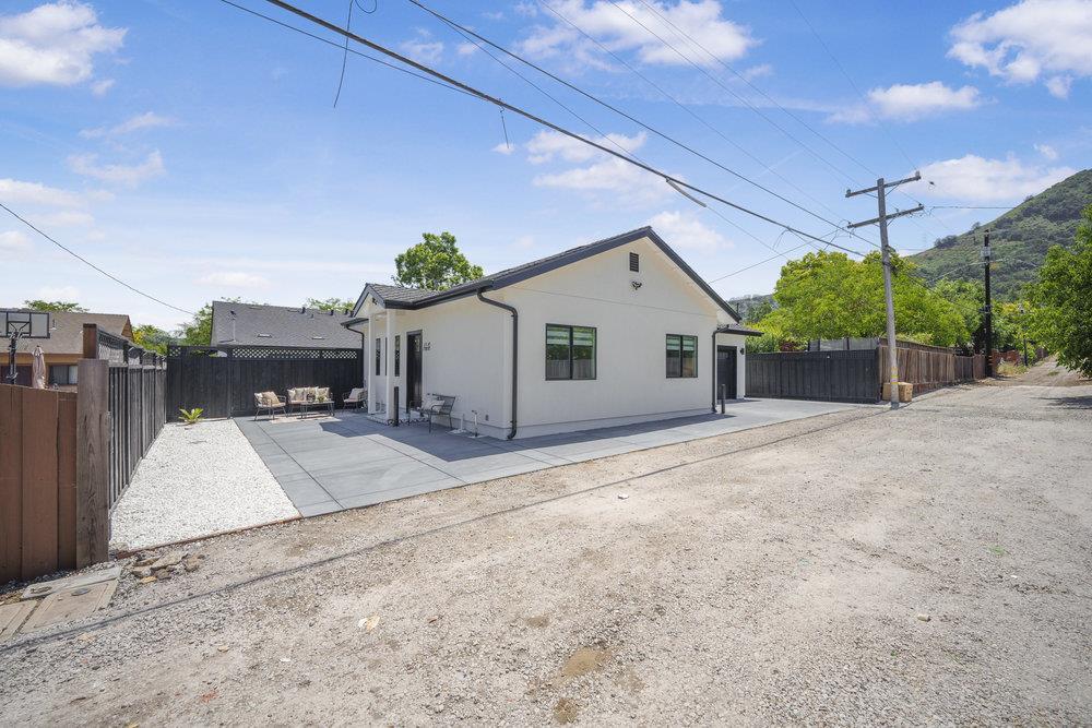 Detail Gallery Image 12 of 70 For 455 W Main Ave, Morgan Hill,  CA 95037 - – Beds | – Baths