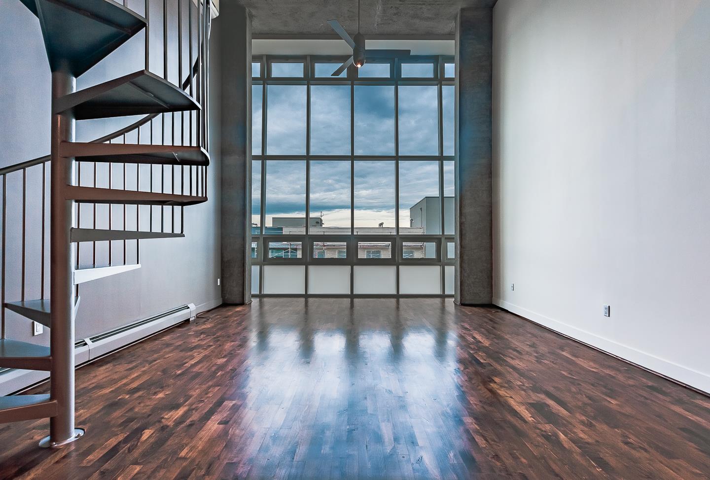 311 Oak Street, Oakland, California 94607, 2 Bedrooms Bedrooms, ,2 BathroomsBathrooms,Residential,For Sale,311 Oak Street,ML82009951