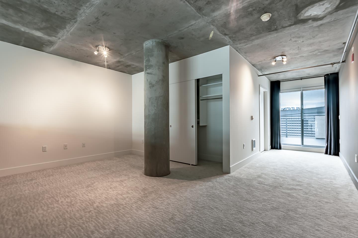 311 Oak Street, Oakland, California 94607, 2 Bedrooms Bedrooms, ,2 BathroomsBathrooms,Residential,For Sale,311 Oak Street,ML82009951